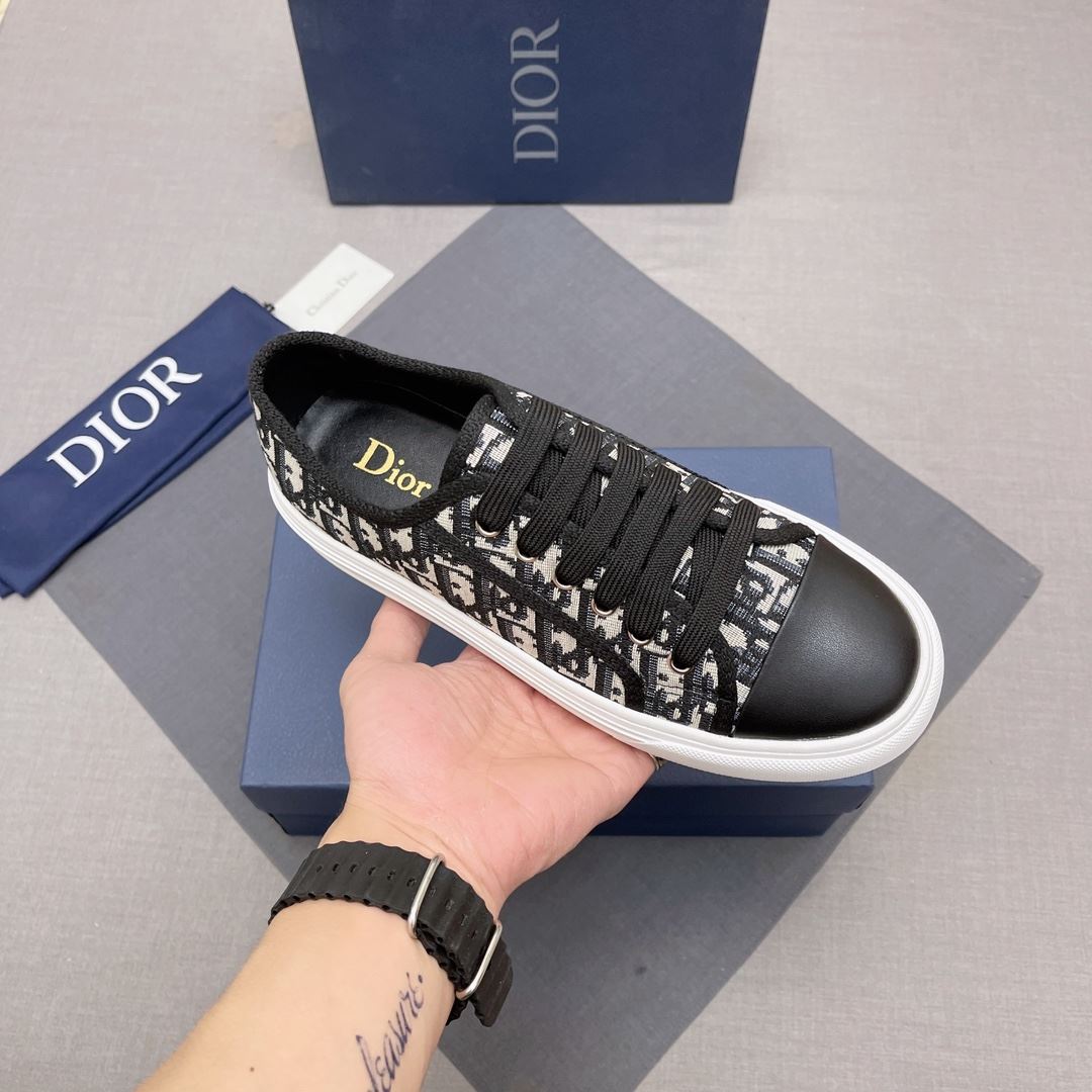 Christian Dior Low Shoes